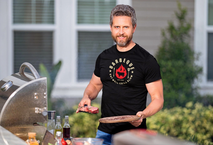 Backyard BBQ Style: What to Wear for Summer Cookouts, Farmers Markets & Outdoor Gatherings