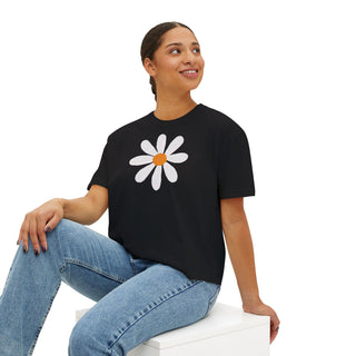 Daisy Graphic Boxy Tee — Cute Floral Cropped Women's T-Shirt