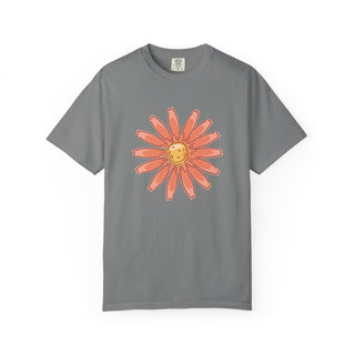 Sunshine Daisy T-Shirt — Smiling Floral Graphic Tee