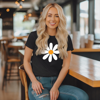 Daisy Organic Cotton Tee | Vintage Floral | Artisan Grove
