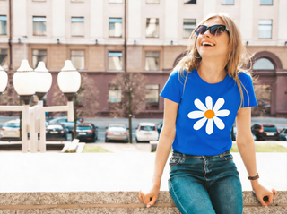 Artisan Grove Daisy Organic Cotton Tee | Vintage Floral Graphic Tee
