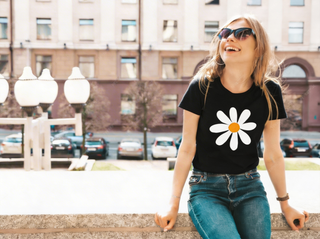 Artisan Grove Daisy Organic Cotton Tee | Vintage Floral Graphic Tee