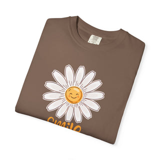 Copy of Artisan Grove Sunshine Daisy T-Shirt | Smiling Floral Graphic Tee