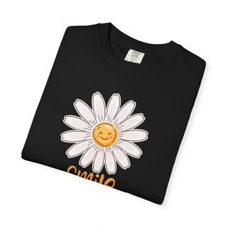Copy of Artisan Grove Sunshine Daisy T-Shirt | Smiling Floral Graphic Tee