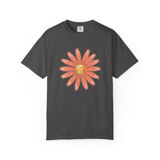Sunshine Daisy T-Shirt — Smiling Floral Graphic Tee