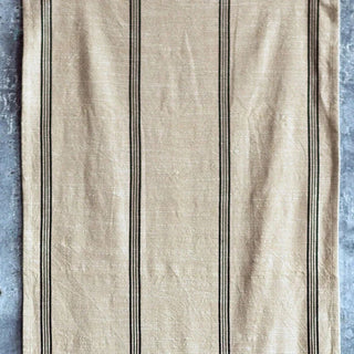 Black grain-sack stripe cotton table runner close-up – Artisan Grove